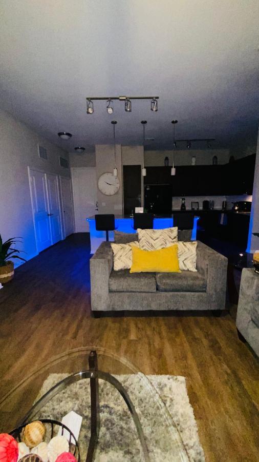 Walk To Nrg-City View Balcony- Free Parking-2Bdrm Near Nrg-Med Center-Galleria-Downtown Хьюстон Экстерьер фото